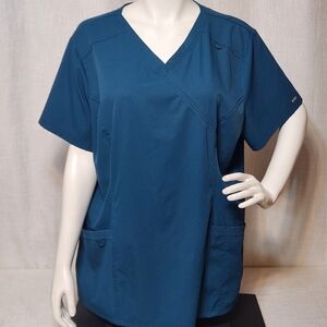 Elle Scrubs Top Style EL620 Caribbean Blue 2xl Zippered Back Pocket Unisex